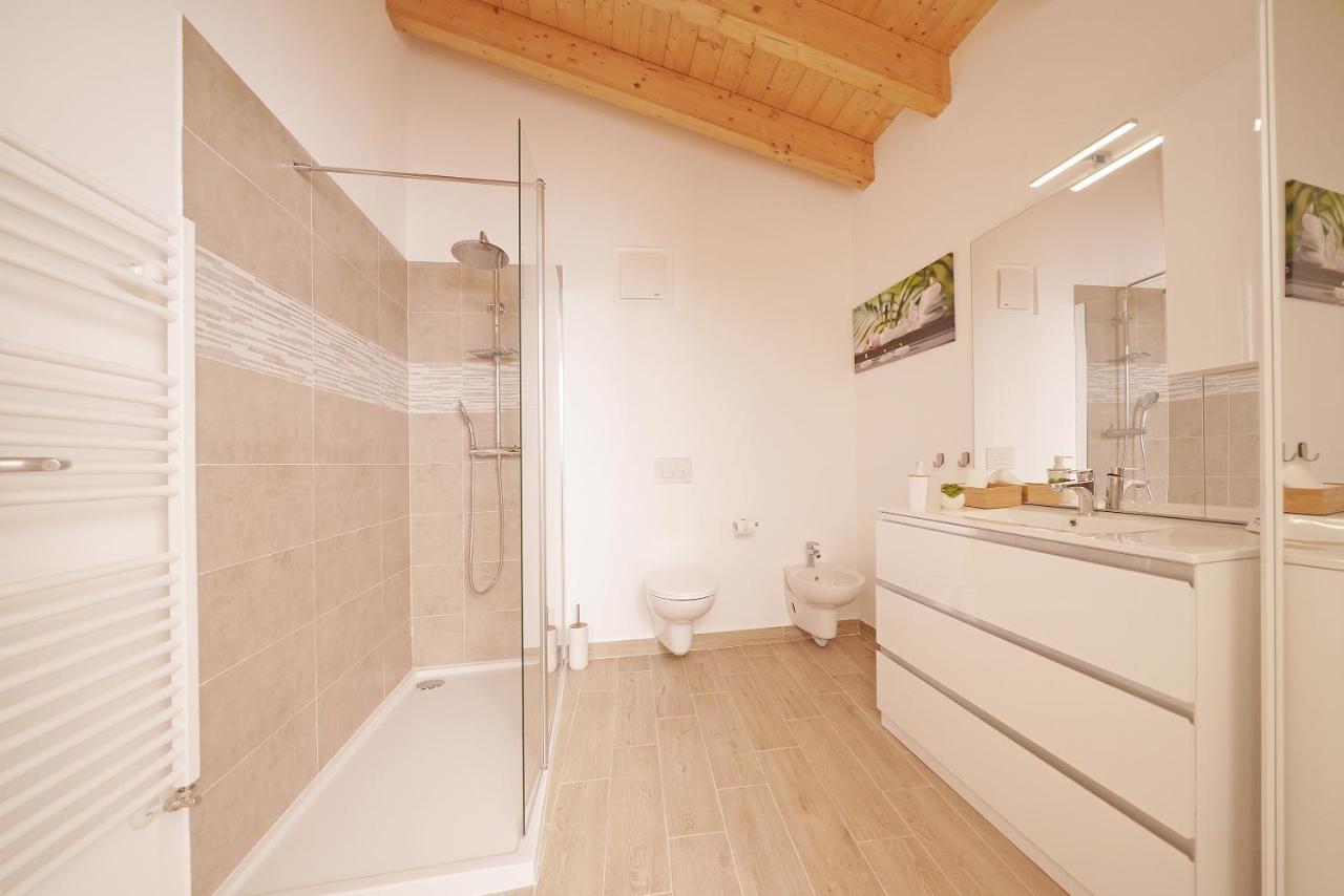 Apartments Villa Bougainville ซานเฟลีเช เดล เบนาโก ภายนอก รูปภาพ