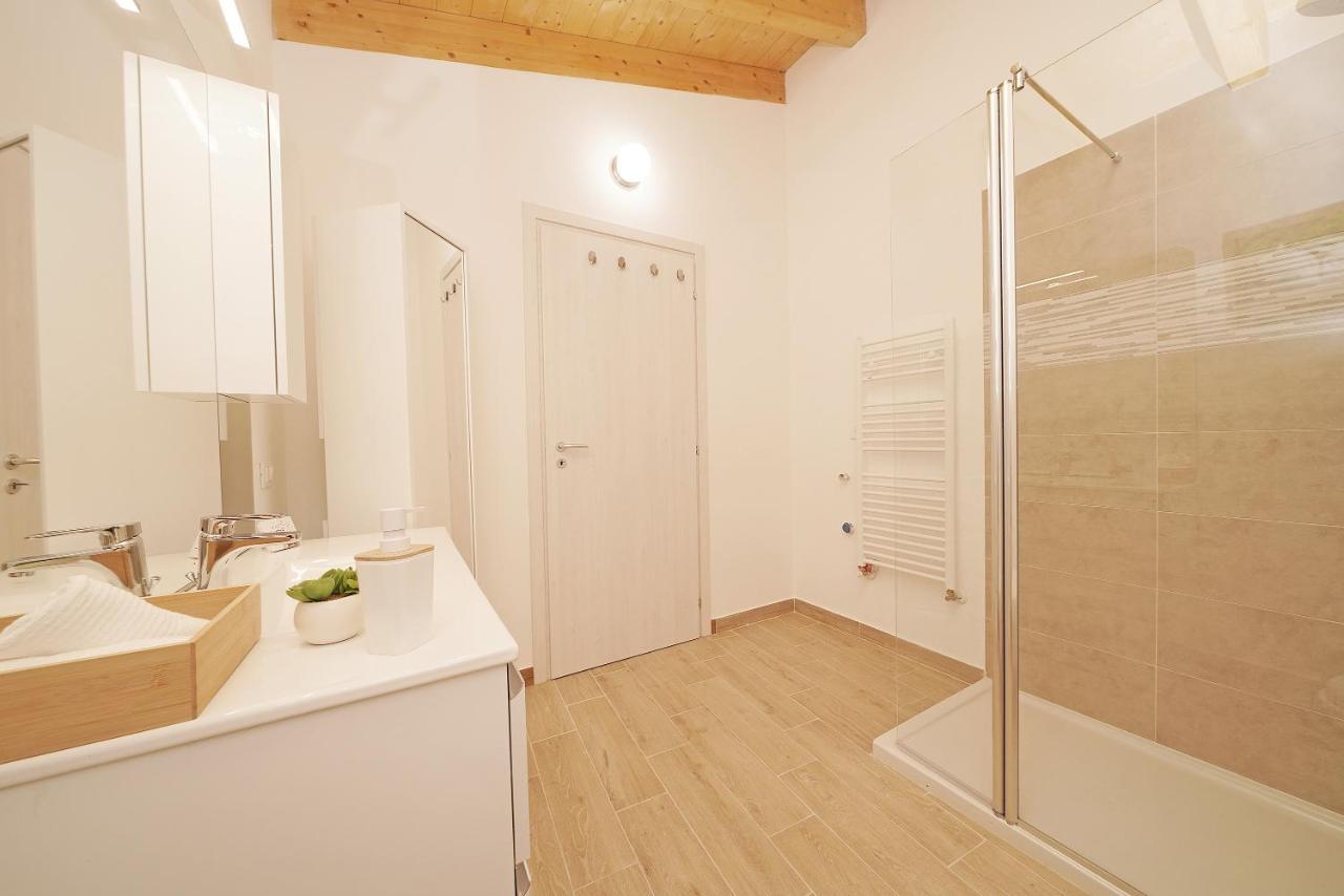 Apartments Villa Bougainville ซานเฟลีเช เดล เบนาโก ภายนอก รูปภาพ