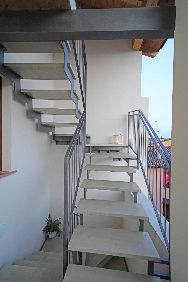 Apartments Villa Bougainville ซานเฟลีเช เดล เบนาโก ภายนอก รูปภาพ
