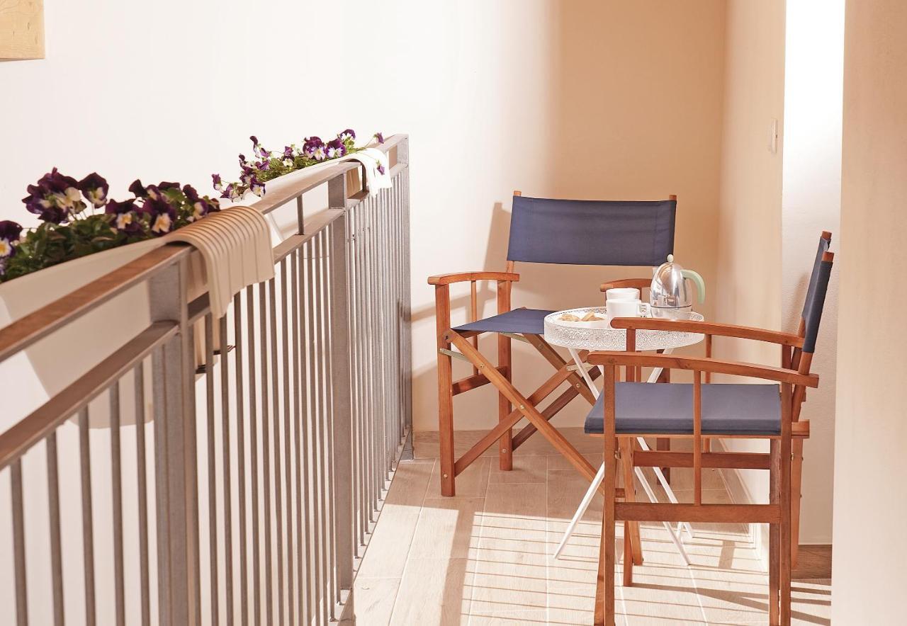 Apartments Villa Bougainville ซานเฟลีเช เดล เบนาโก ภายนอก รูปภาพ