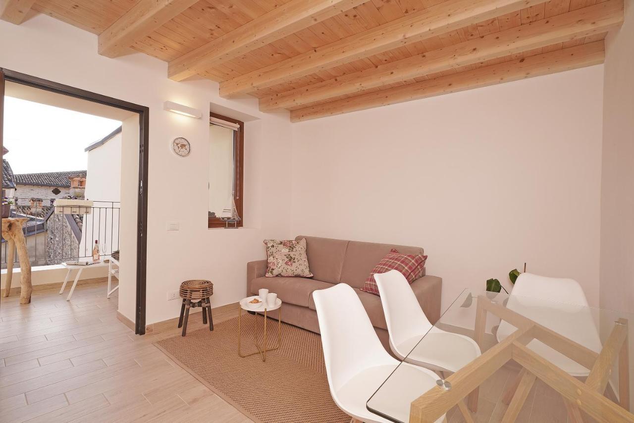 Apartments Villa Bougainville ซานเฟลีเช เดล เบนาโก ภายนอก รูปภาพ